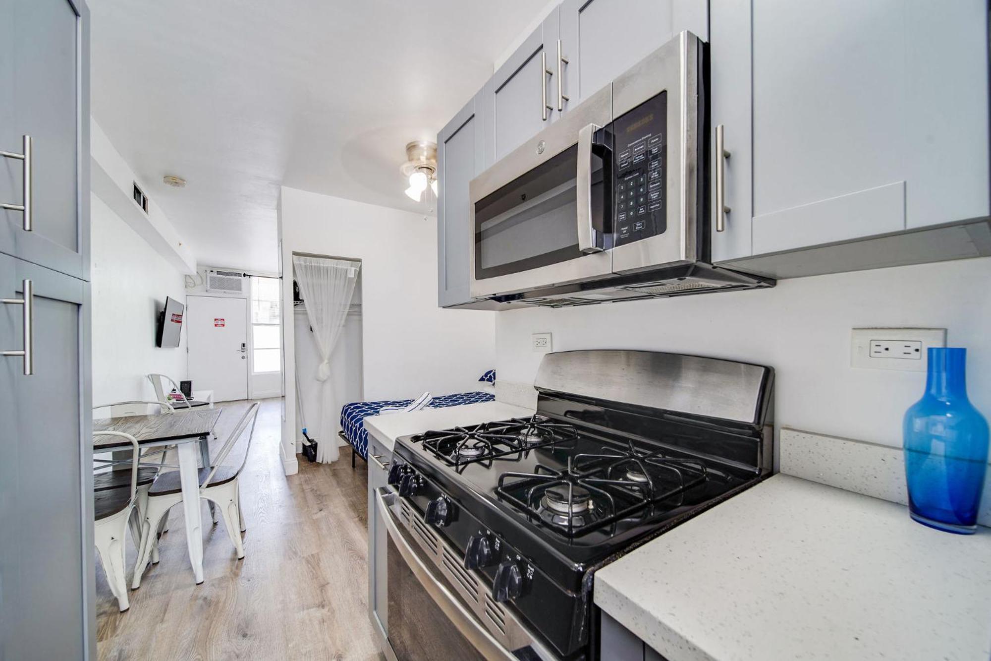 Fun & Value Ocean Dr, South Beach, Steps To Appartement